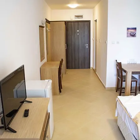 Lägenhetshotell Puldin Suites *