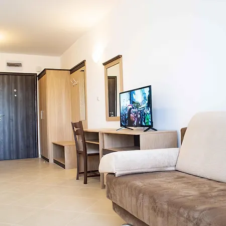 Lägenhetshotell Puldin Suites Slăntjev Brjag