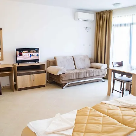 Puldin Suites Апартхотел *