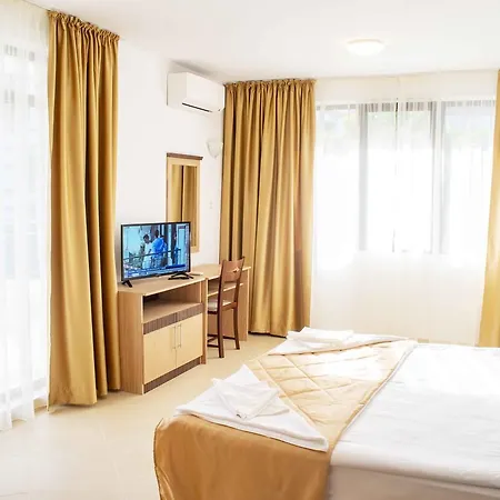 Апартхотел Puldin Suites *